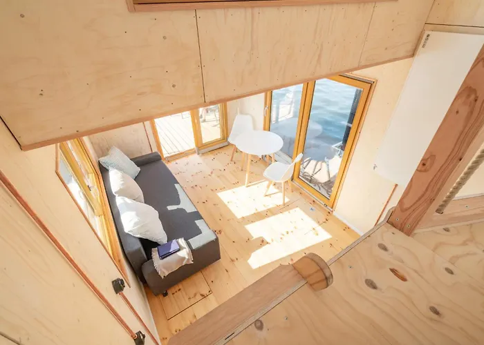 Ferienhaus Hausboot Helena Schleswig